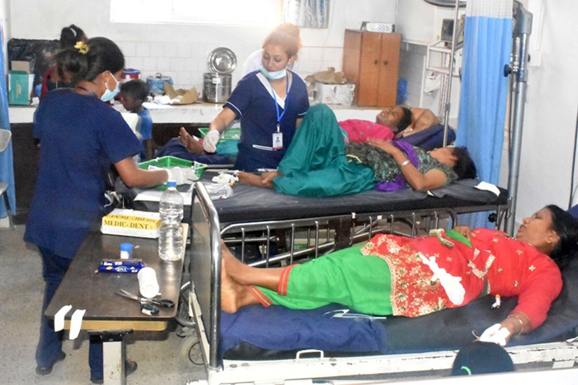 मुस्ताङ अस्पतालमा बिरामीको चाप
